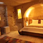 Hira Cave Hotel 5*