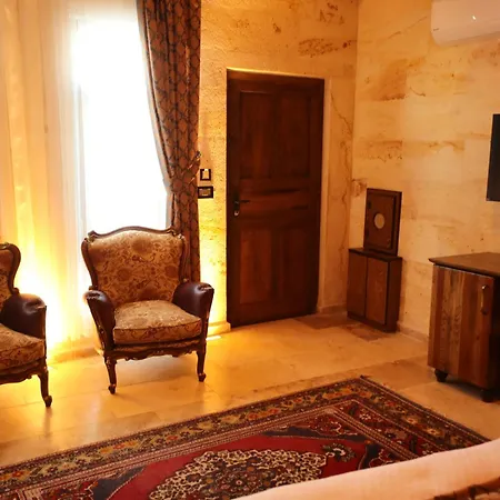 Hira Cave Hotel