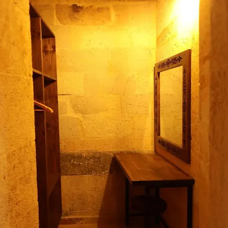 Hira Cave 5* غوريمِيه