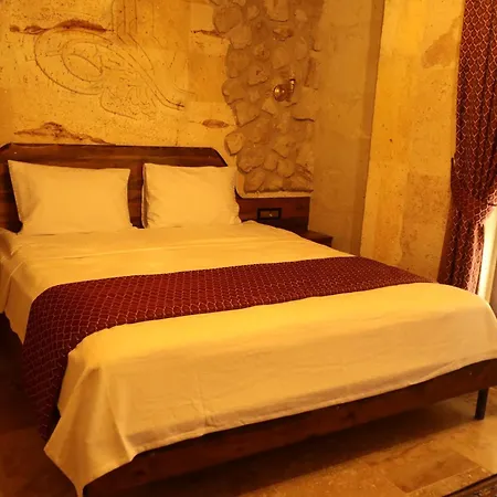 Hira Cave فندق 5*