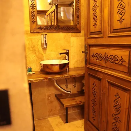 Ξενοδοχείο Hira Cave