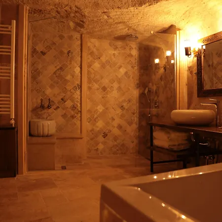 Hotel Hira Cave